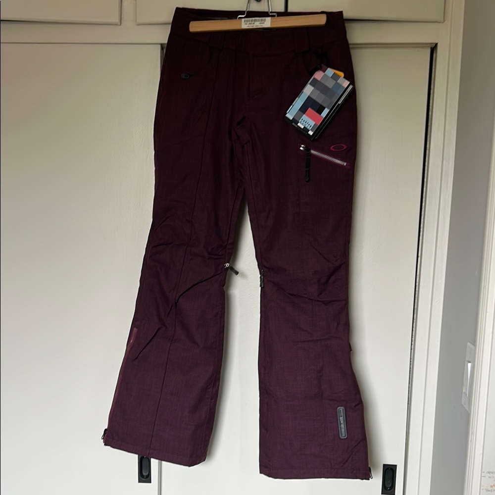 Oakley Women's Burgundy Snow Pants